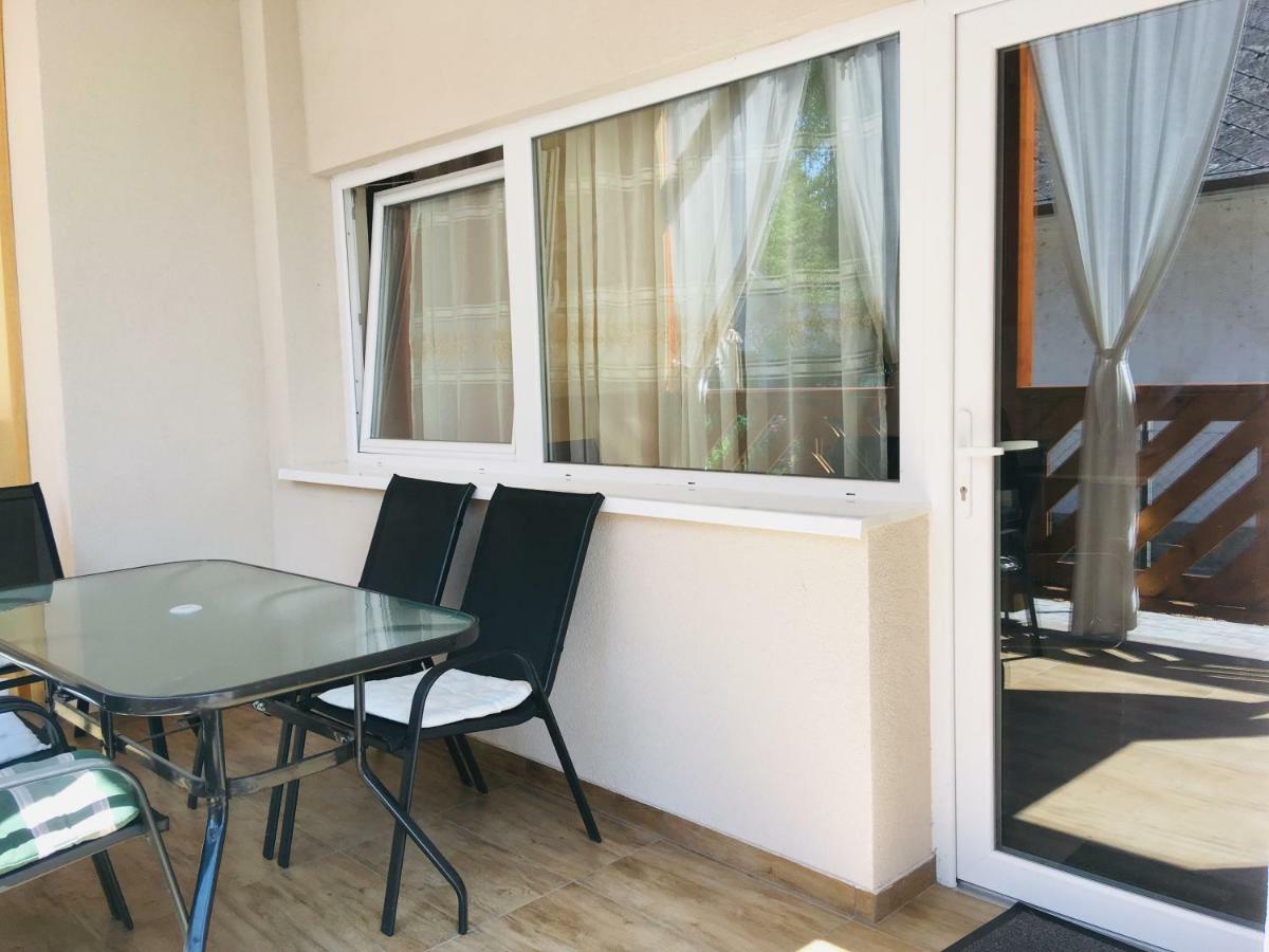 Апартаменты Hanna Apartman Балатонлелле Экстерьер фото